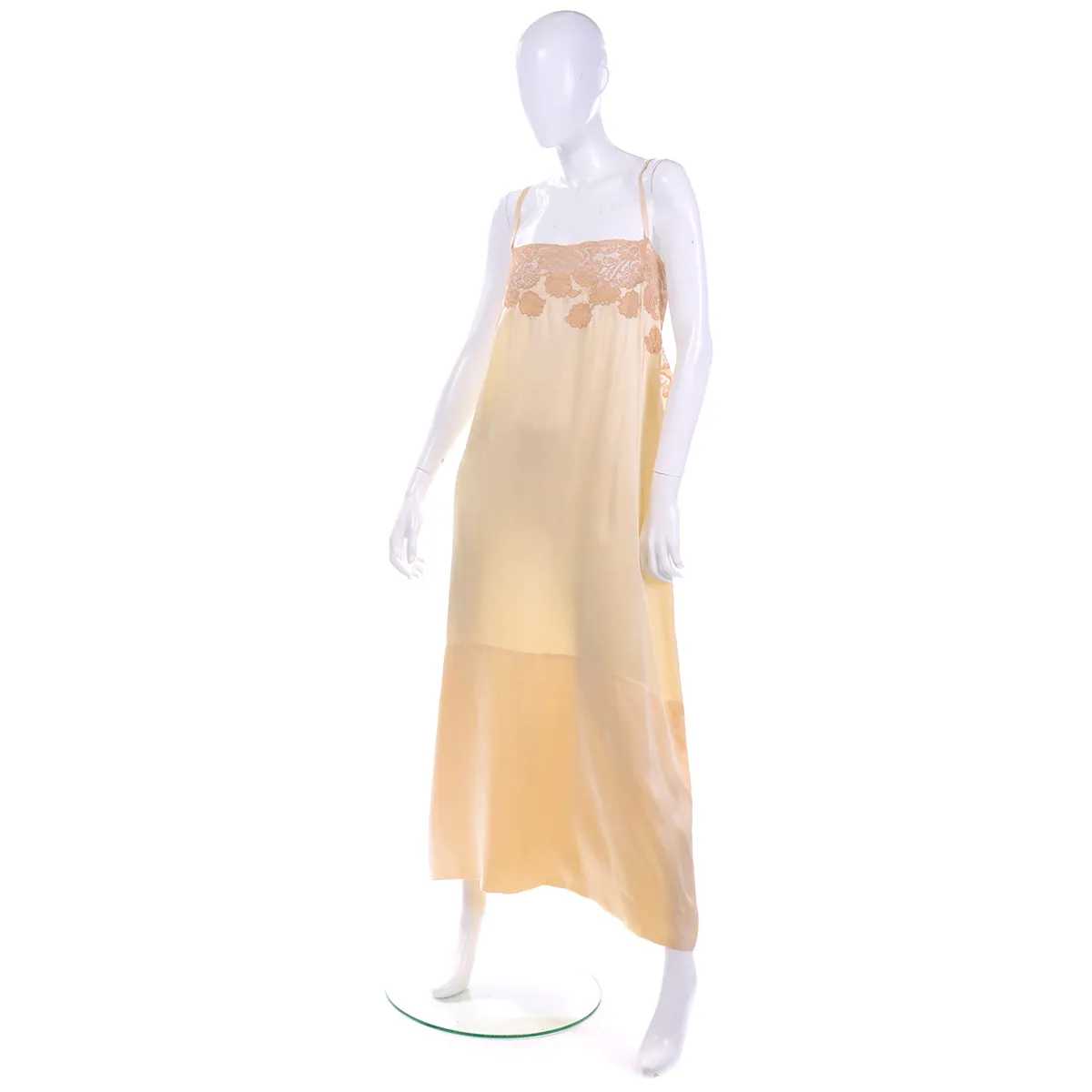 1930s Maison de Linge Candlelight Gold Silk Vintage Nightgown XXL