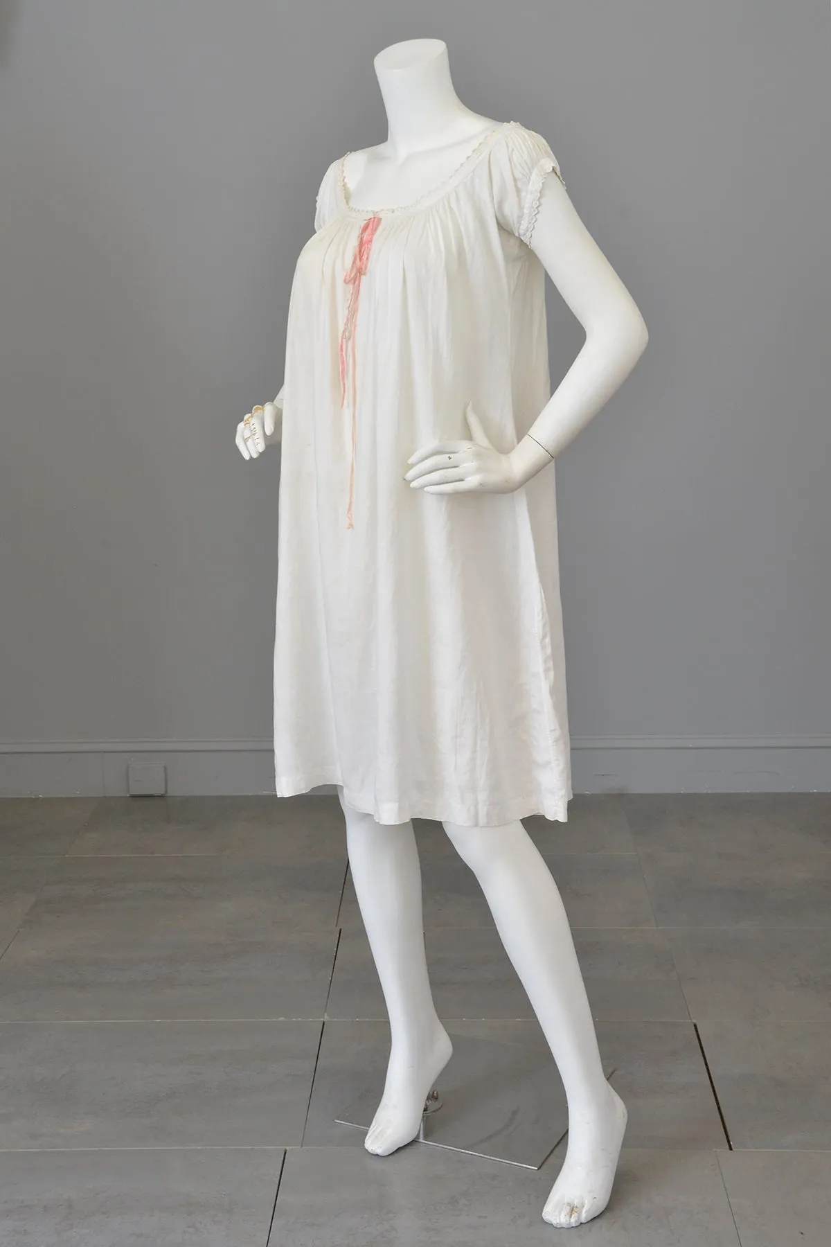 1930s White Linen/Flax Trapeze Peasant Nightie Dress | 1930s Peasant Style Dress