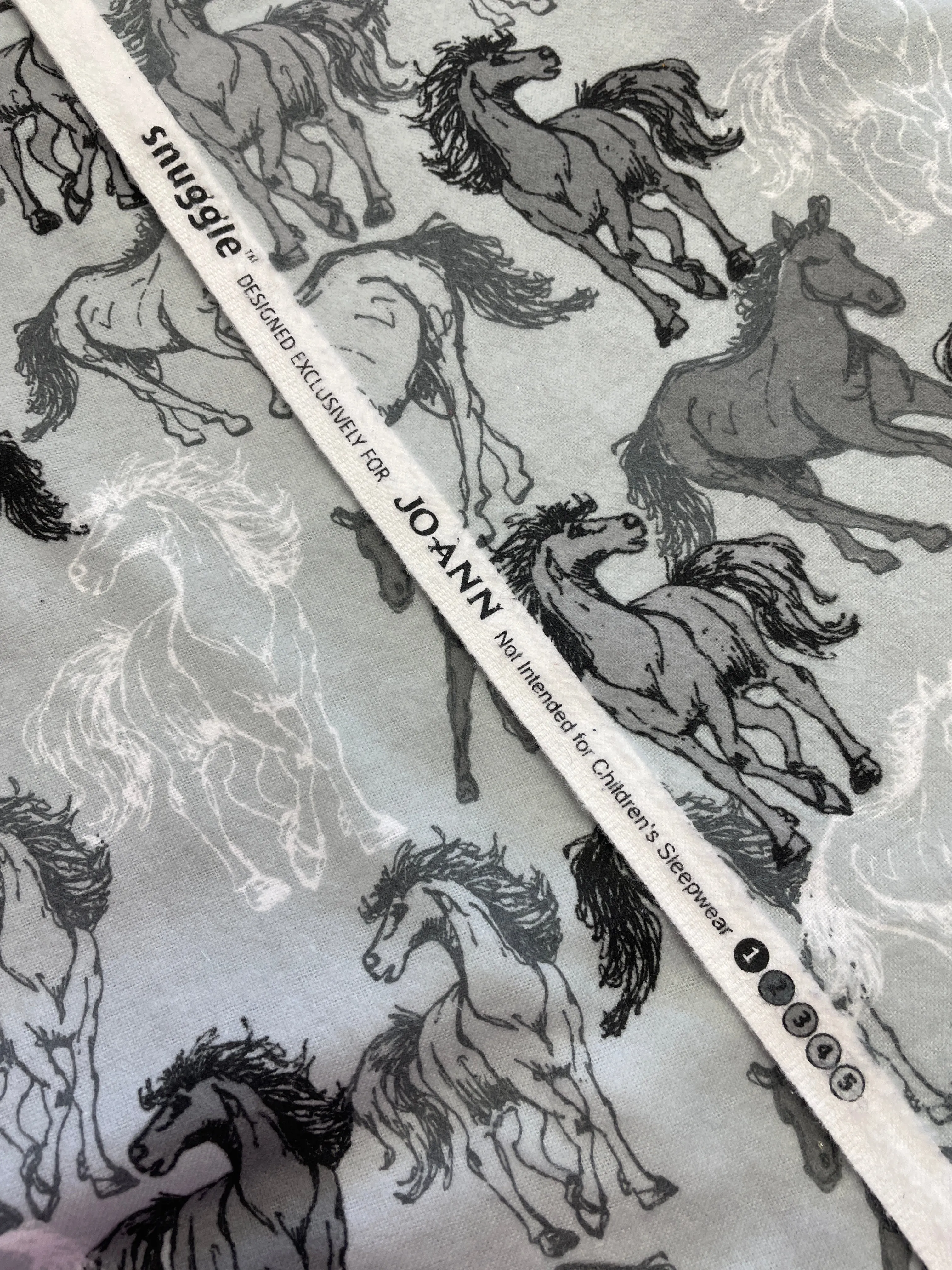 2 YD Cotton Flannel - Gray with Horses