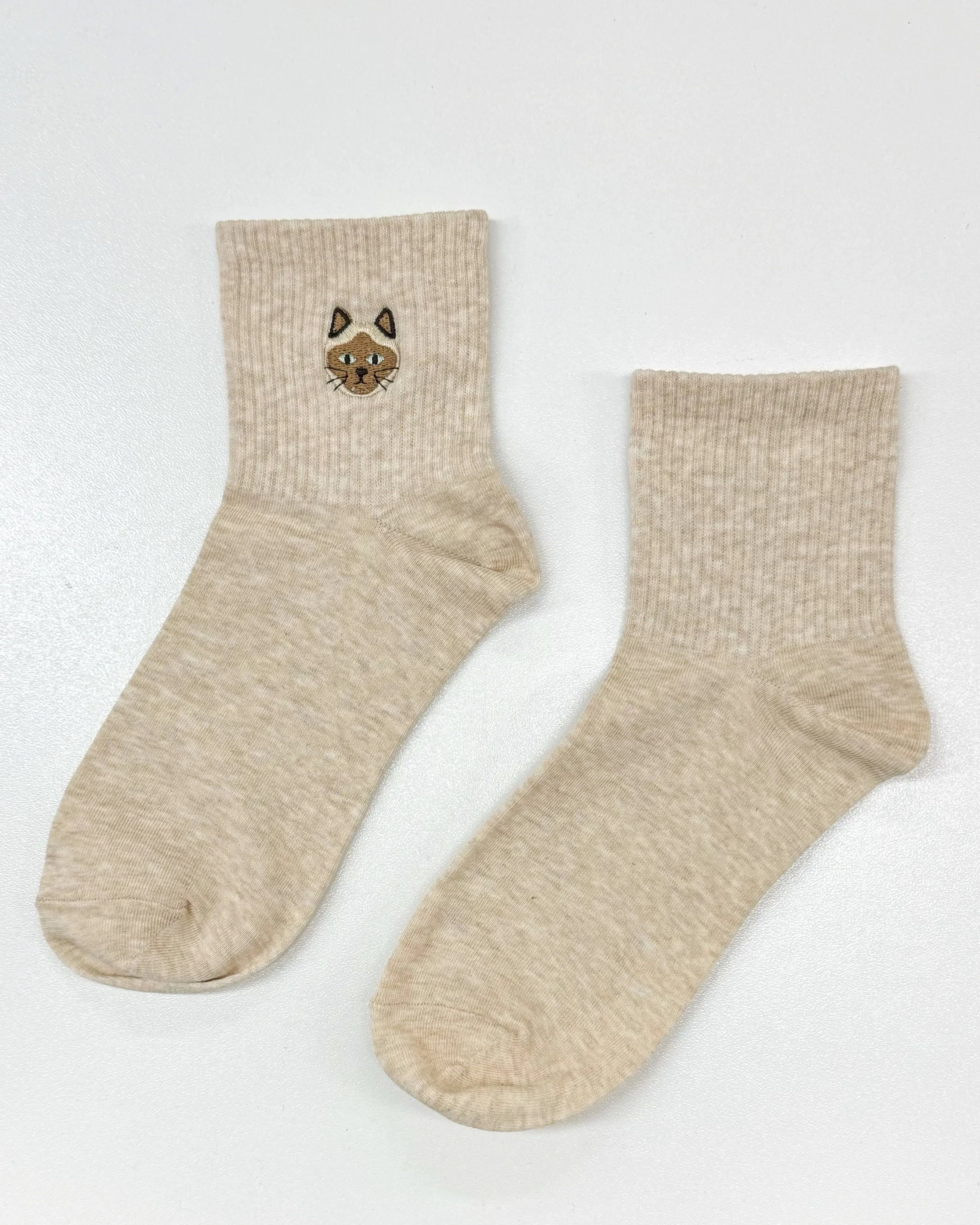 3 Qtr Crew Sock (Embroidered Siamese Cat)