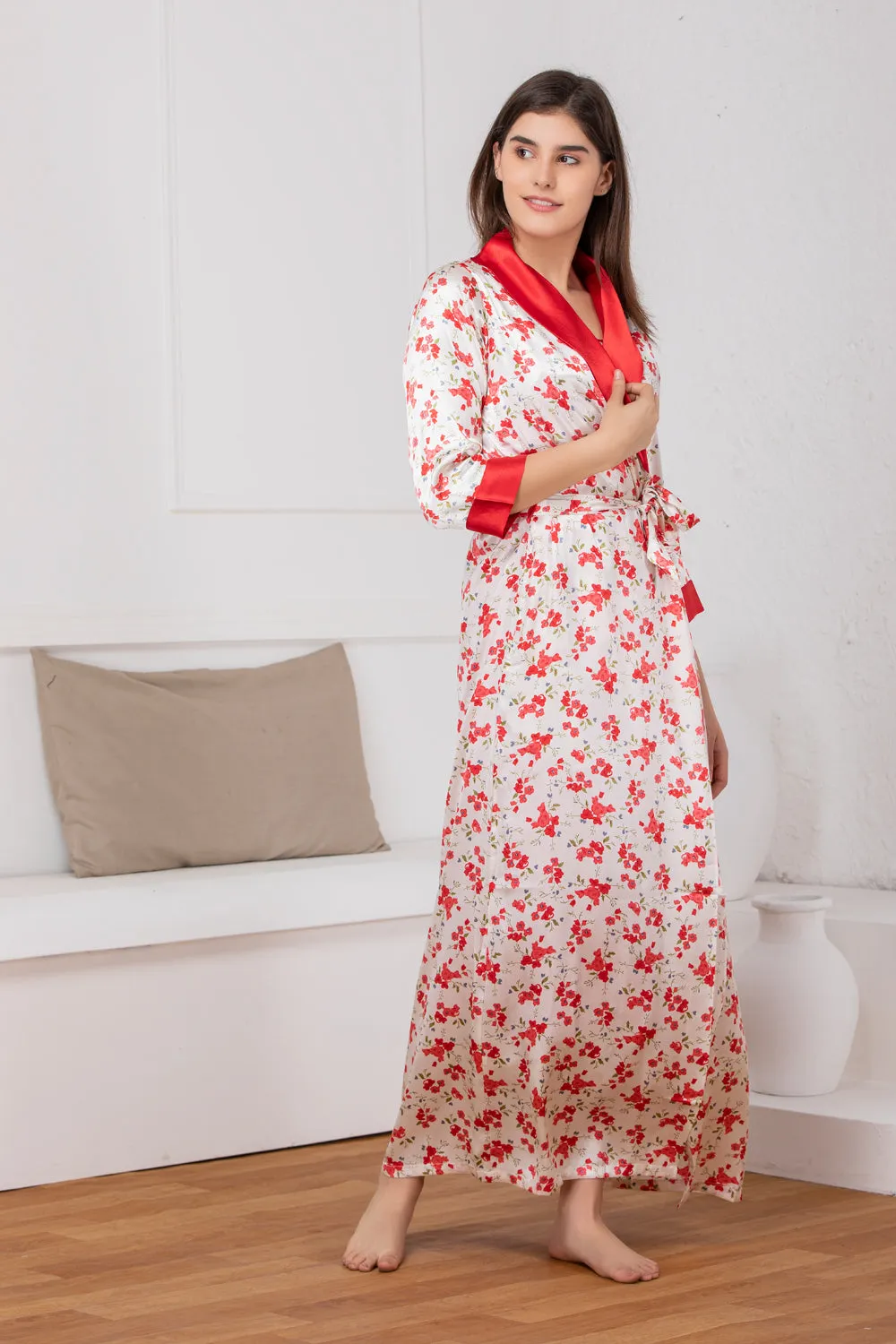 Camellia blooms Nightgown set