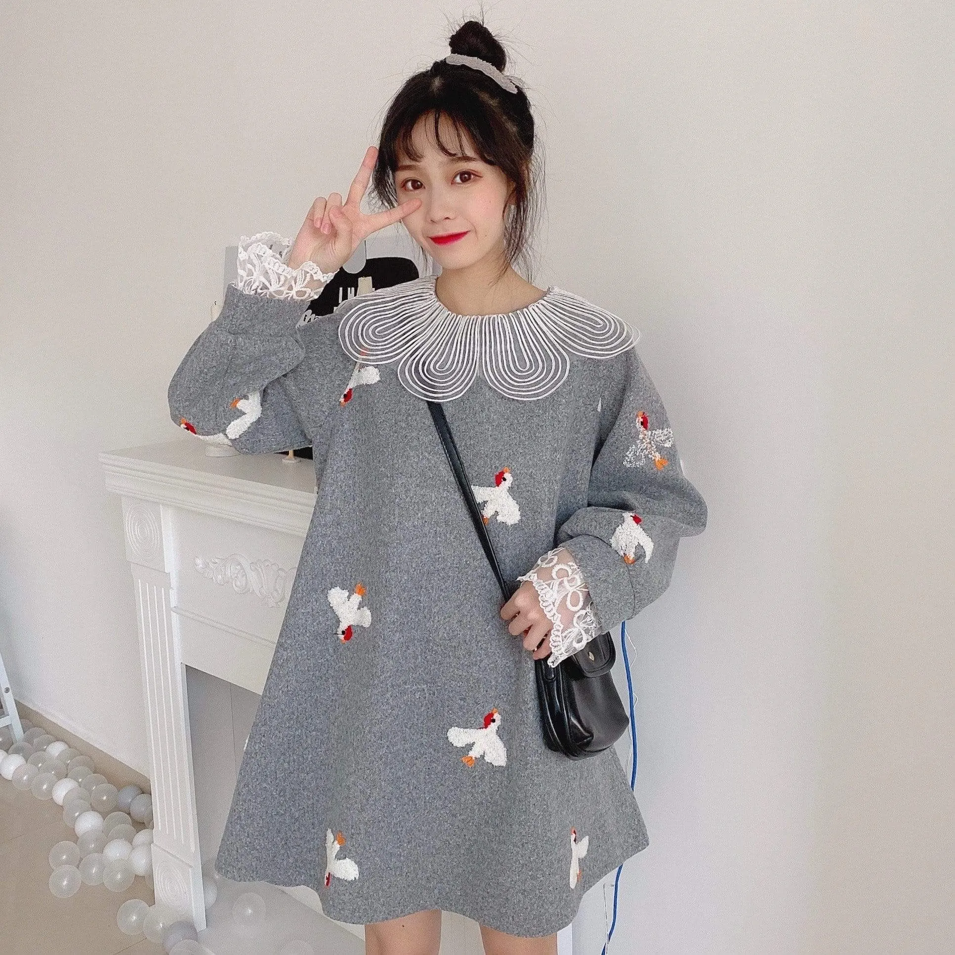 Duck Embroidered Lace Collar Flare Sleeved Autumn Dress