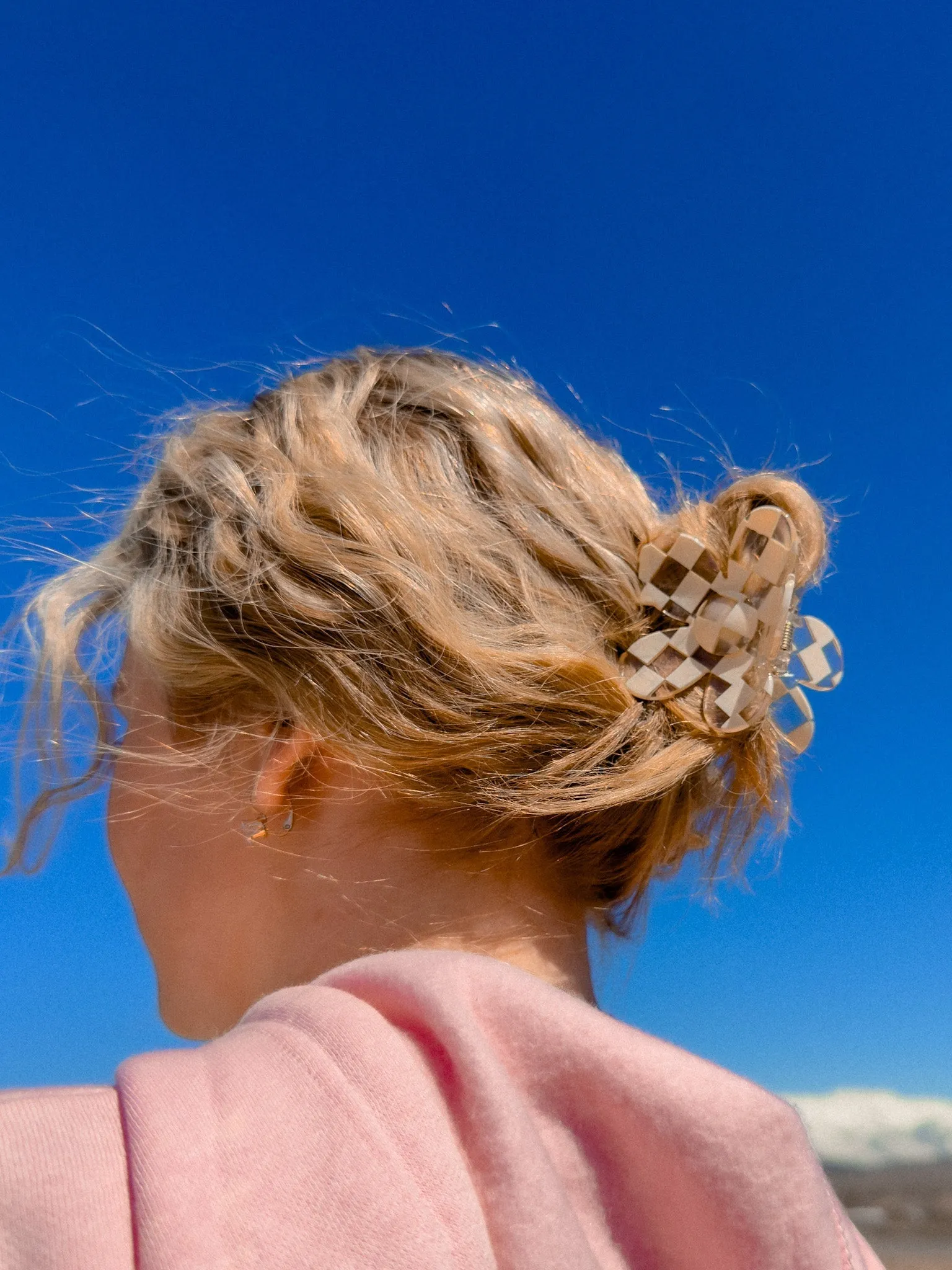 Flower Hair Claw Clip | Cream Checker