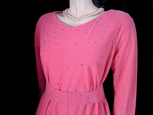 *FROM MY OWN PERSONAL VINTAGE COLLECTION - VINTAGE ‘50s “PERFECT NEGLIGEE” / DRESSING GOWN WITH METAL ZIPPER & ABLAZE WITH PRONG-SET SPARKLING PINK RHINESTONES