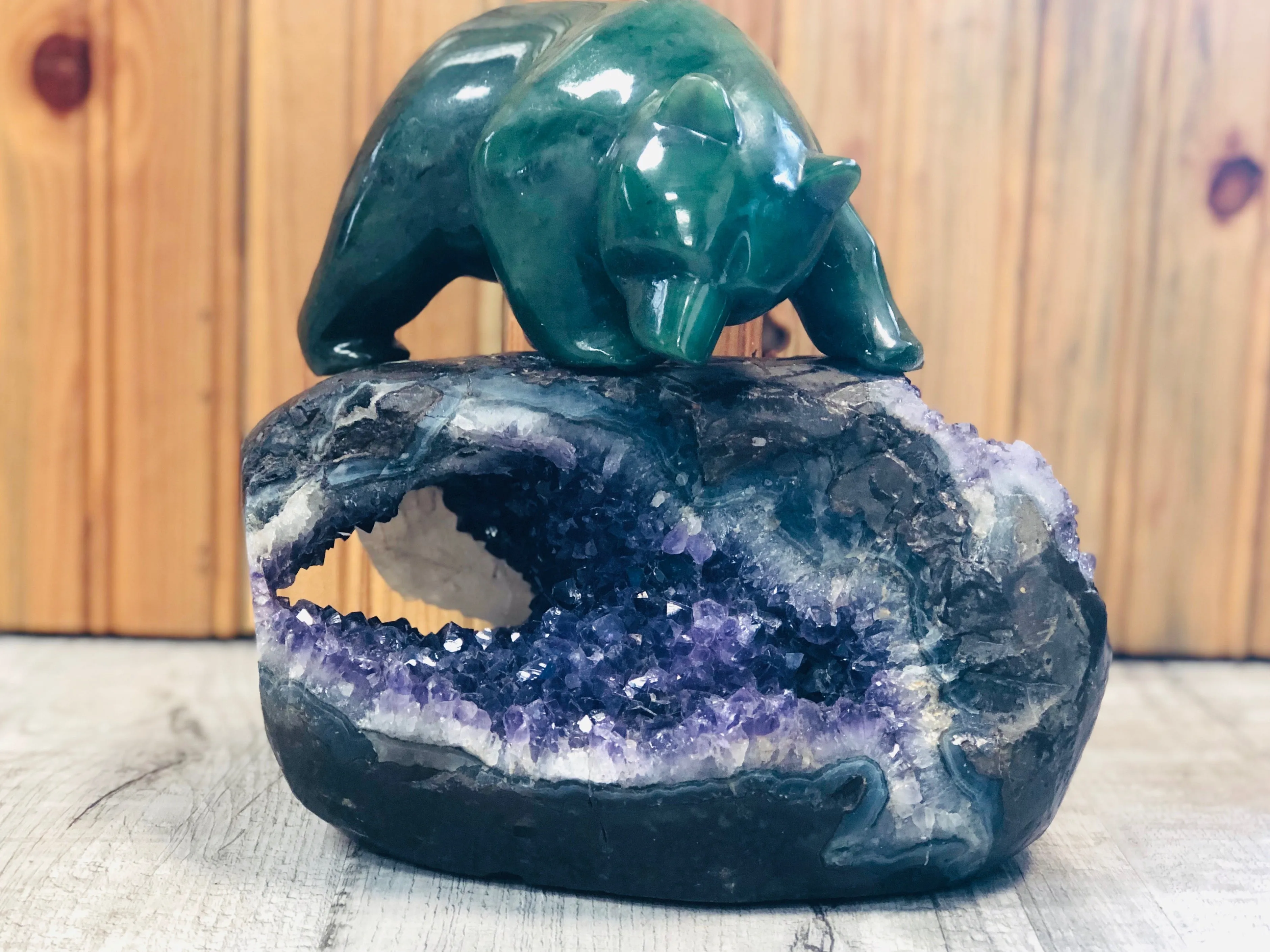 Jade Bear on Amethyst