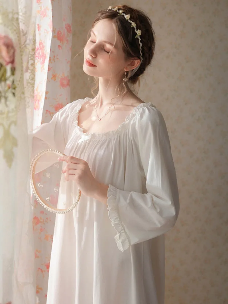 Vintage French Nightdress, Cotton Victorian Nightgown, Women Long Sleeves Loose Ruffles Princess Vintage Nightgown