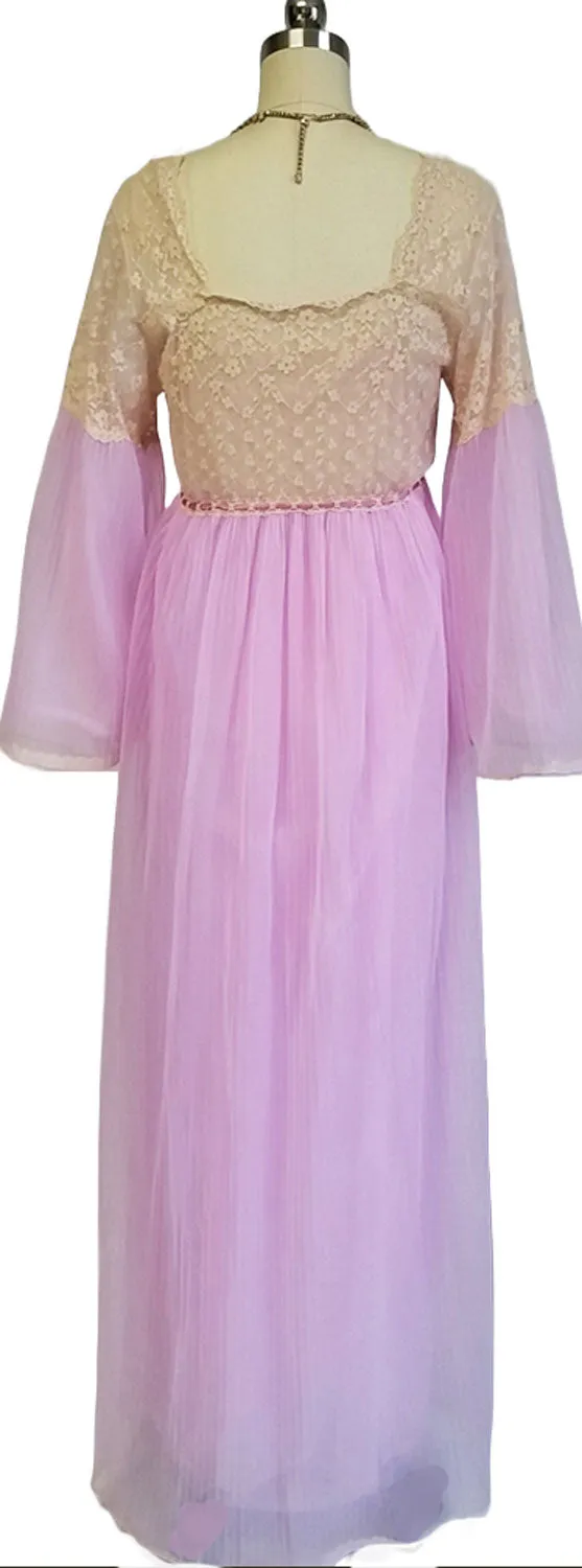 *VINTAGE INTIME DOUBLE NYLON & LACE PLEATED LACE PEIGNOIR & NIGHTGOWN SET IN JUNGLE ORCHID