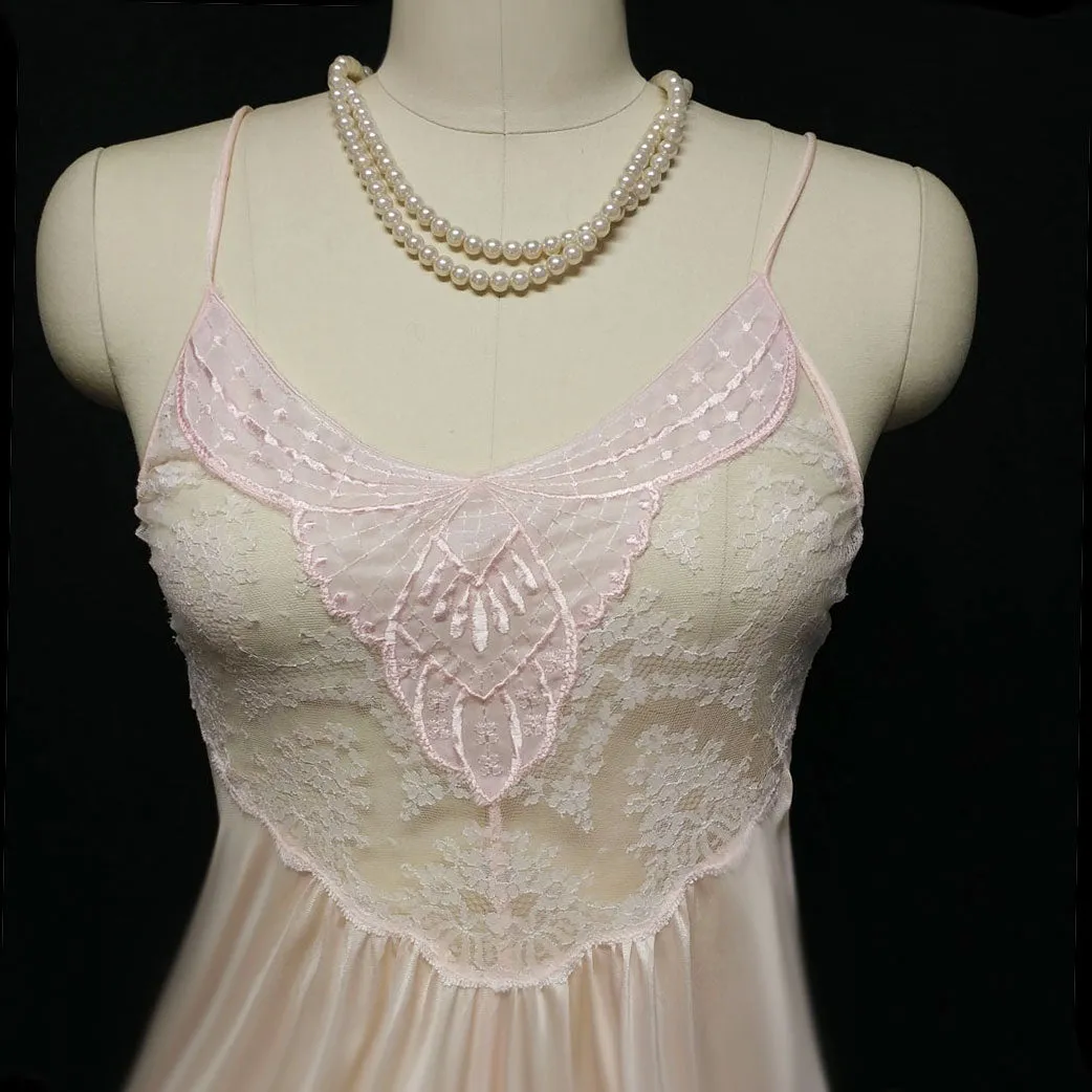 *VINTAGE LILY OF FRANCE SLEEPWEAR BRIDAL WEDDING NIGHT LACE PEIGNOIR & NIGHTGOWN SET IN DUSTING POWDER