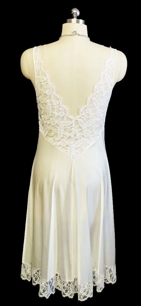 *VINTAGE LUCIE ANN FOR CLAIRE SANDRA BEVERLY HILLS EYELASH LACE BRIDAL TROUSSEAU PEIGNOIR & NIGHTGOWN SET