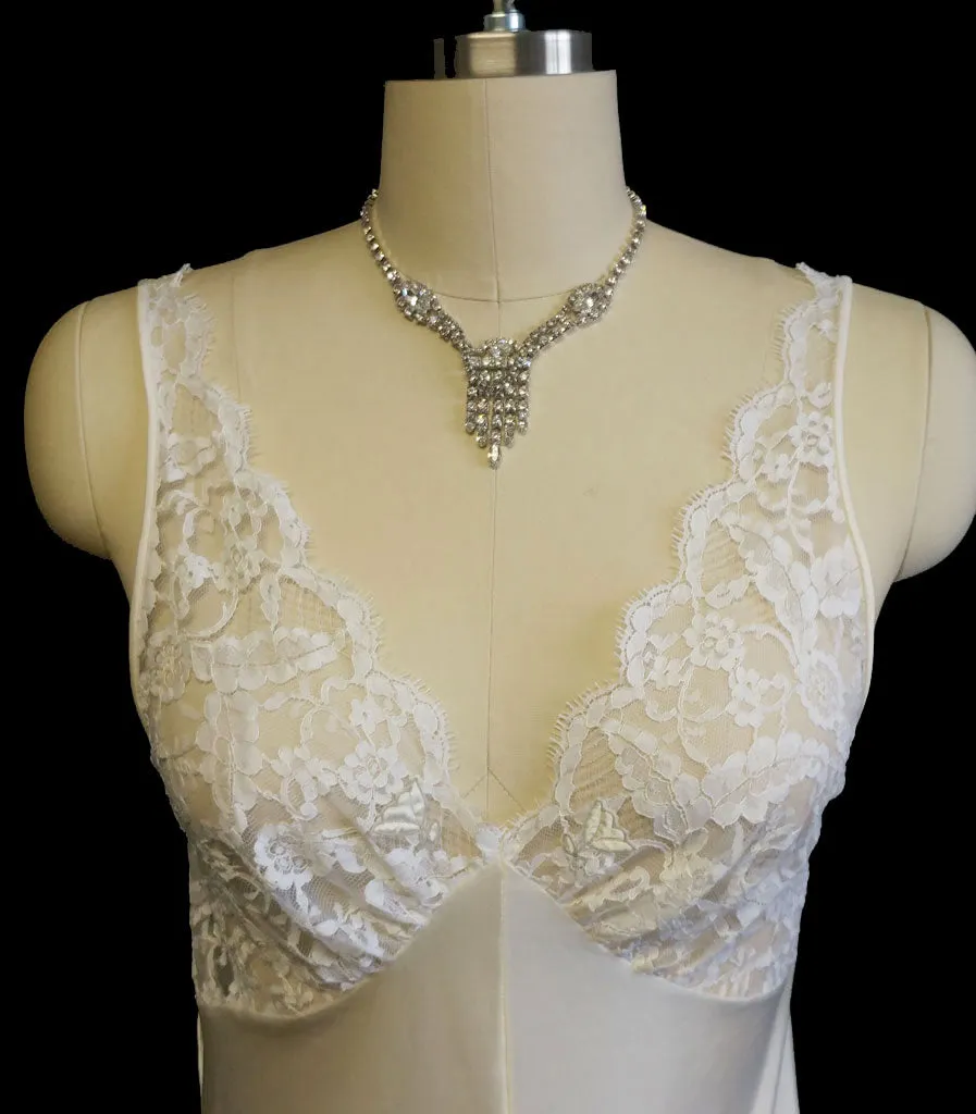 *VINTAGE LUCIE ANN FOR CLAIRE SANDRA BEVERLY HILLS EYELASH LACE BRIDAL TROUSSEAU PEIGNOIR & NIGHTGOWN SET