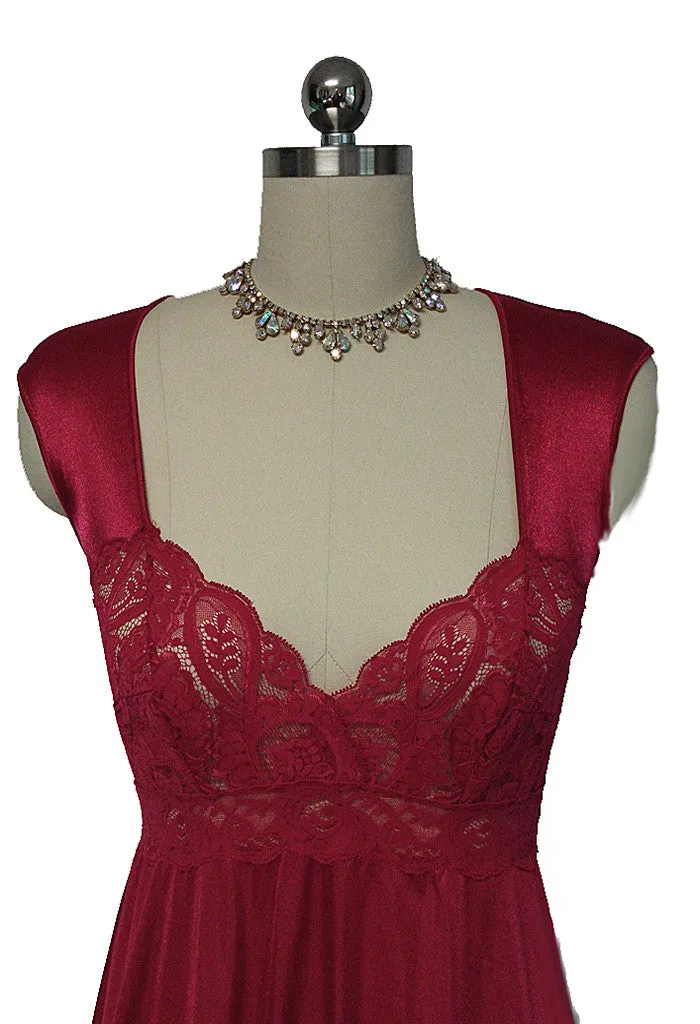 *VINTAGE OLGA SPANDEX LACE NIGHTGOWN IN HEARTBREAK RED